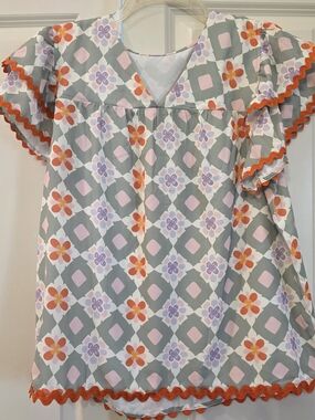 Floral Diamond Print Top with Orange Trim